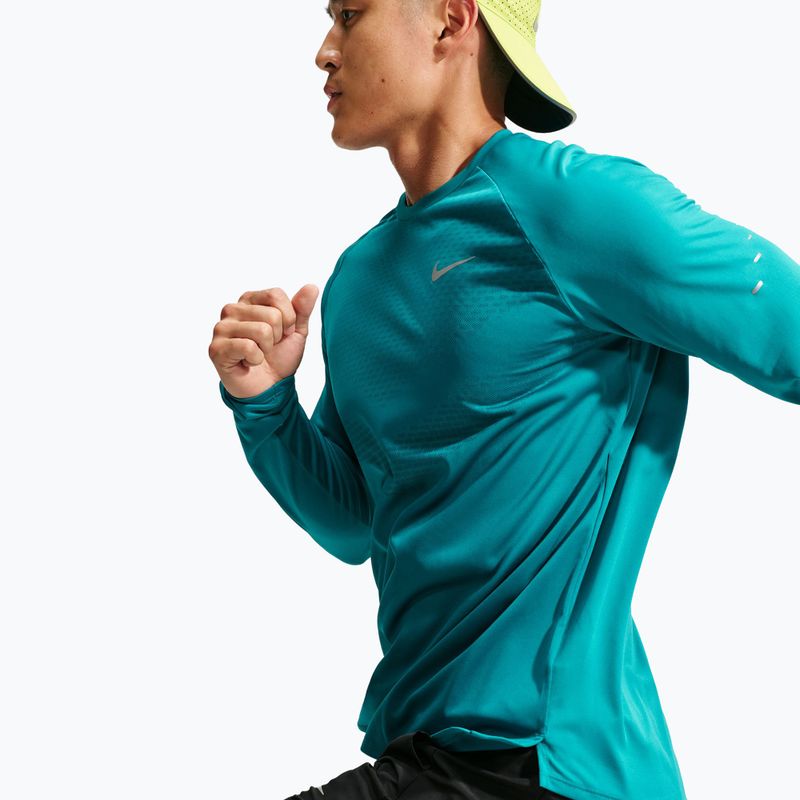 Lauf-Langarmshirt für Herren Nike Stride bright spruce 4