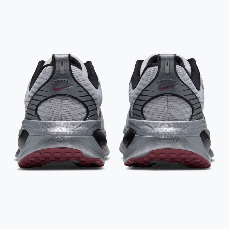 Laufschuhe für Damen Nike Vomero 18 vast grey/metallic silver/black 2