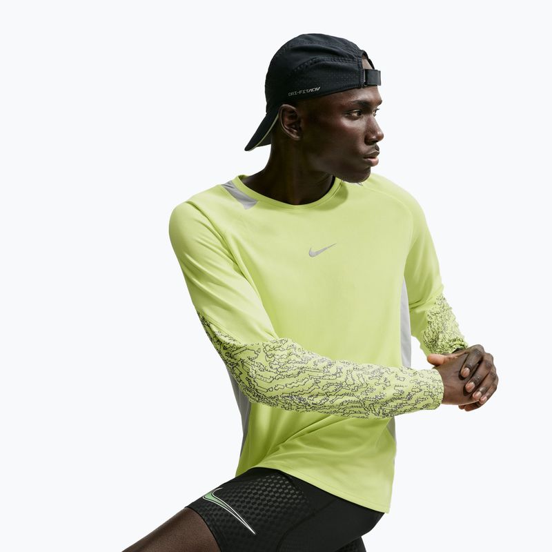 Lauf-Langarmshirt für Herren Nike Stride light lemon twist/grey fog 4