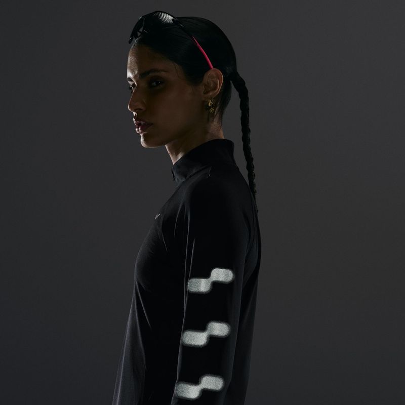 Damen-Laufshirt mit langen Ärmeln Nike Tempo Flash black 7