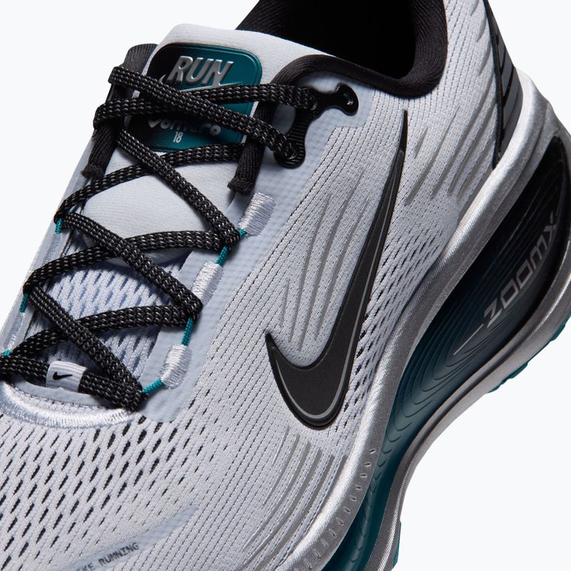 Herren-Laufschuhe Nike Vomero 18 football grey/metallic cool grey/black 5