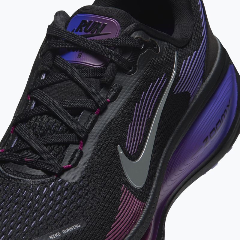 Laufschuhe für Damen Nike Vomero 18 black/persian violet/metallic silver 5