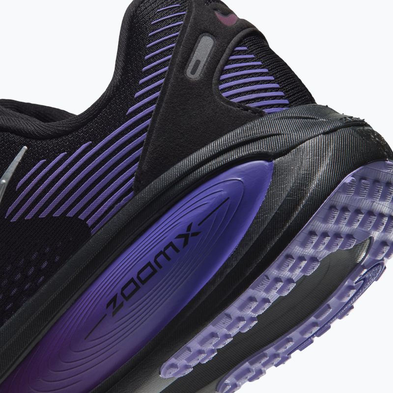 Laufschuhe für Damen Nike Vomero 18 black/persian violet/metallic silver 6