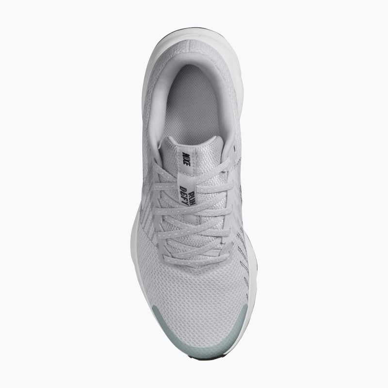 Laufschuhe für Damen Nike Run Defy wolf grey/off white/metallic silver 4