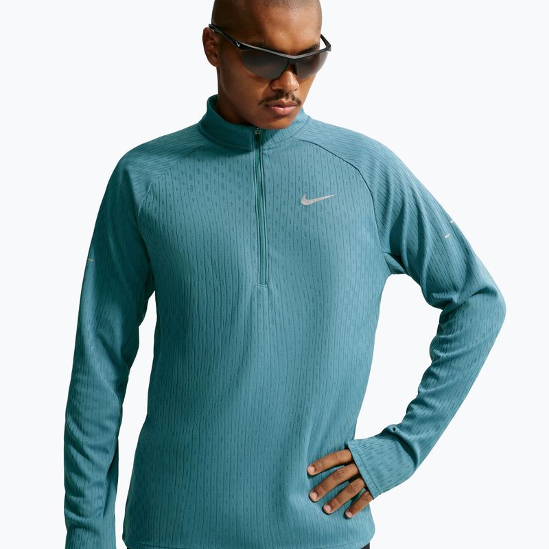 Herrenpullover Nike Stride smokey blue 4