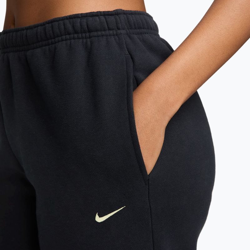 Damenhose Nike Studio Fleece total black/sail 3