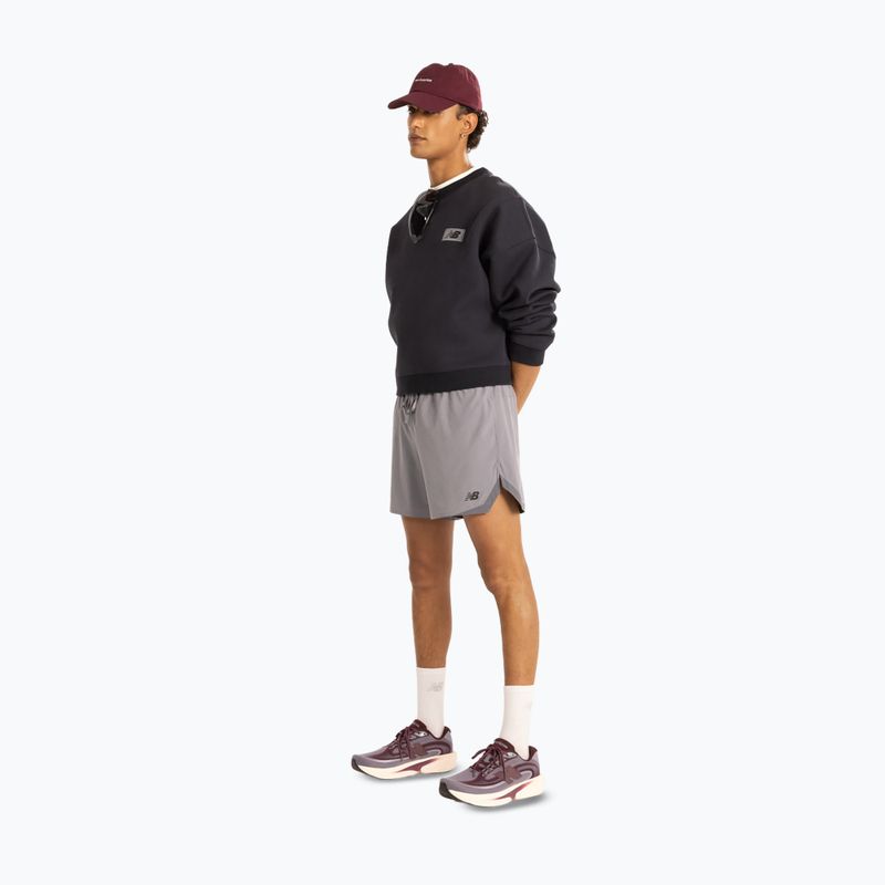 Herren-Laufshorts New Balance Run Essentials 5" Short off-line grey/smoked violet 2