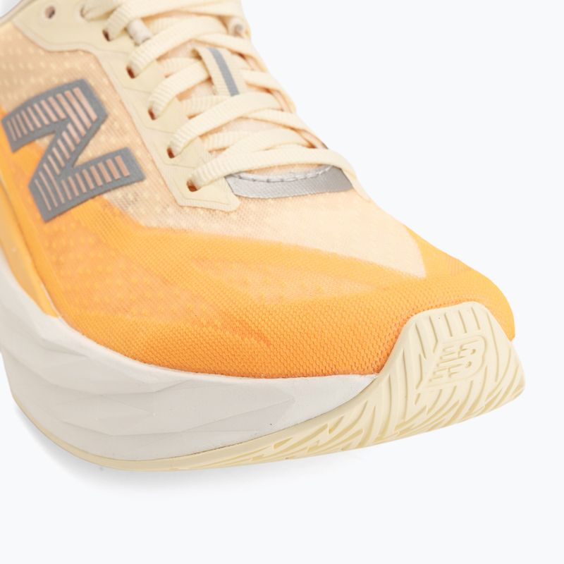 Laufschuhe für Damen New Balance FuelCell Rebel V5 calcium/gumdrop 7