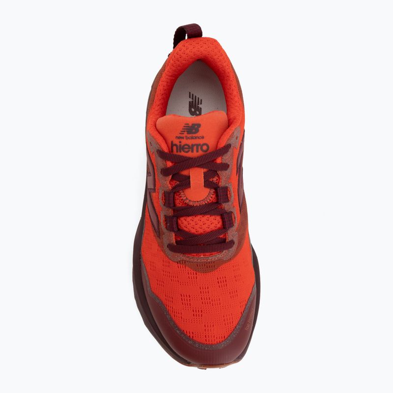 Herren-Laufschuhe New Balance Fresh Foam Hierro V9 neo flame/mulled wine 5