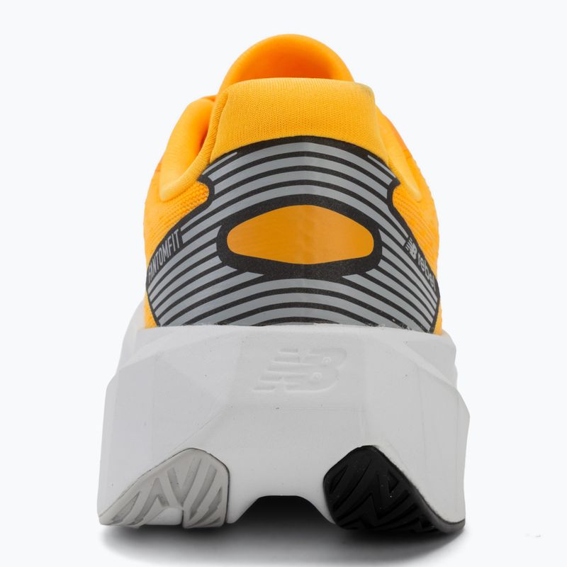 Laufschuhe für Damen New Balance FuelCell Rebel V5 satsuma orange/grey matter 6