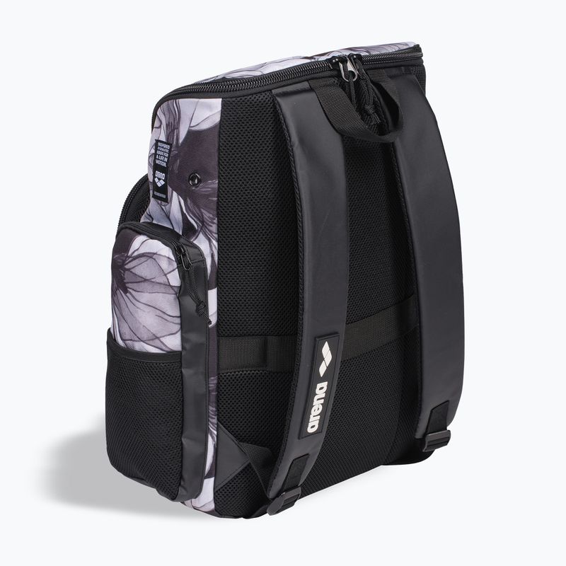 Arena Spiky III 35 l Allover-Schwimmrucksack auf dem Meeresgrund 4