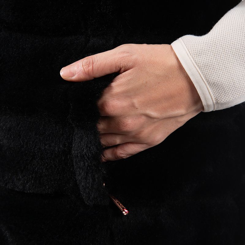 Damenweste Aulp Carra Faux Fur black 4