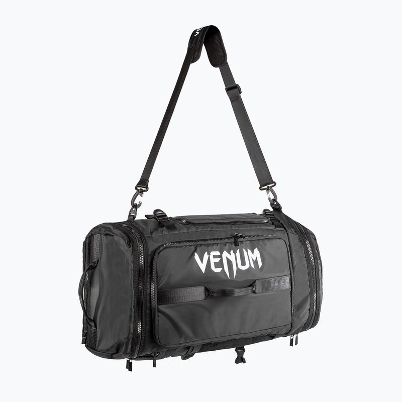 Venum UFC von Adrenaline Fight Week Tasche schwarz 6