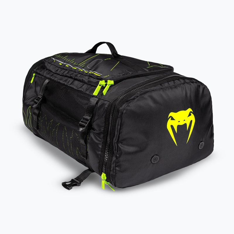 Venum Training Camp 4.0 Tasche schwarz/neugrün 5