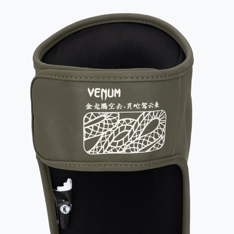 Schienbeinschoner und Fußschutz Venum Serpenti khaki/bronze/ivory 7