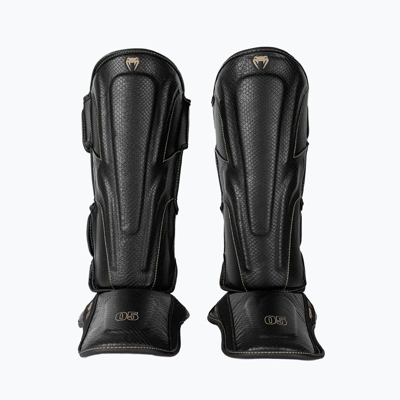 Schienbein- und Fußschützer Venum Impact Evo Scales Shinguards black