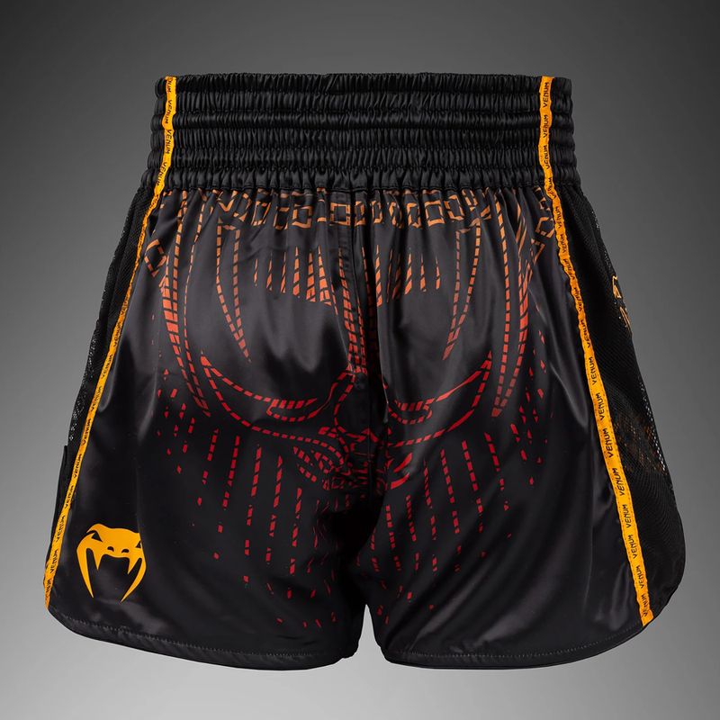 Herren Trainingsshorts Venum Quetzal Fury Muay Thai black/fury red/tangerine 2