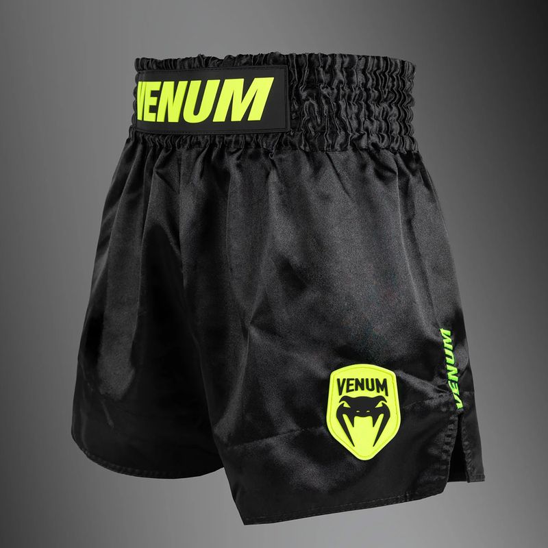 Herren Trainingsshorts Venum Classic Evo Muay Thai black/neon yellow 3