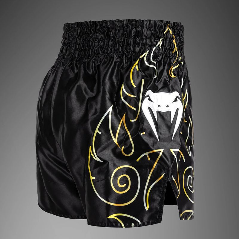 Herren Trainingsshorts Venum VTC Flames Muay Thai black/gold 4