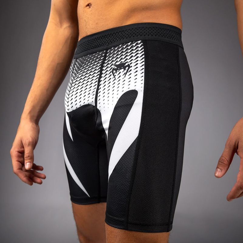 Herren Trainingsshorts Venum No Gi Vale Tudo black/white 6