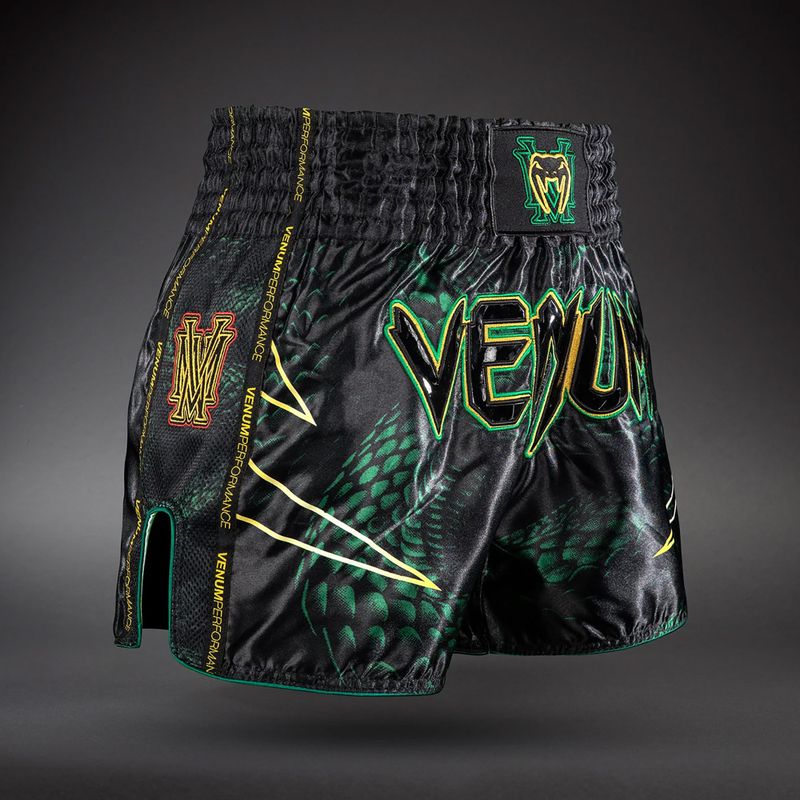 Herren-Trainingsshorts Venum Matupa Muay Thai black/green/gold 3