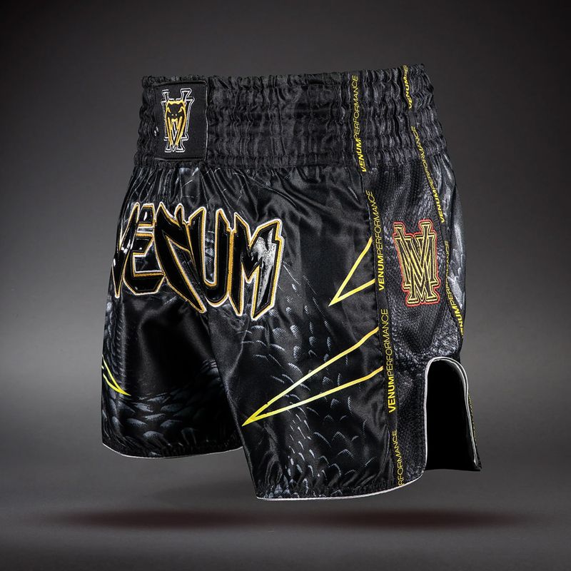 Herren-Trainingsshorts Venum Matupa Muay Thai black/grey/gold 3