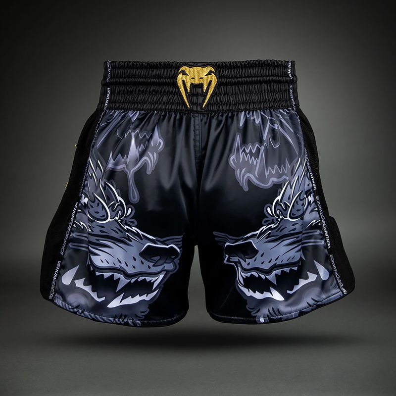 Herren-Trainingsshorts Venum Wolf Attack Muay Thai Shorts black/grey 2