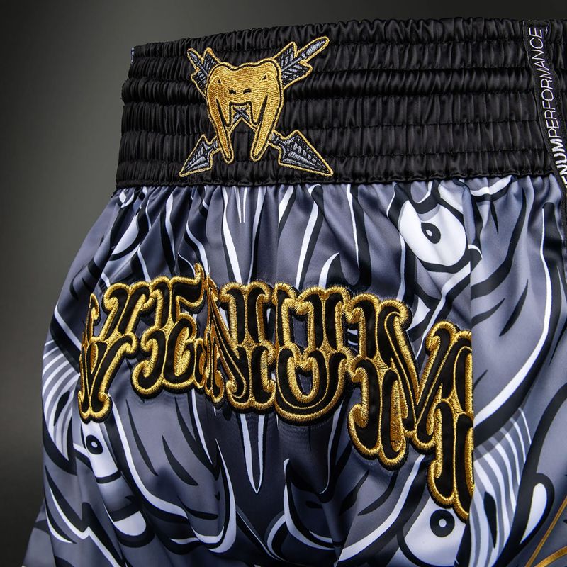 Trainingsshorts Herren Venum Wolf Atak Muay Thai Shorts black/grey 4