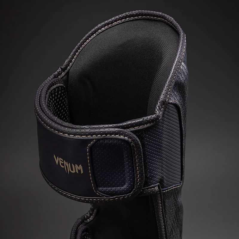 Schienbein- und Fußschützer Venum Impact Evo Scales Shin dark purple 4
