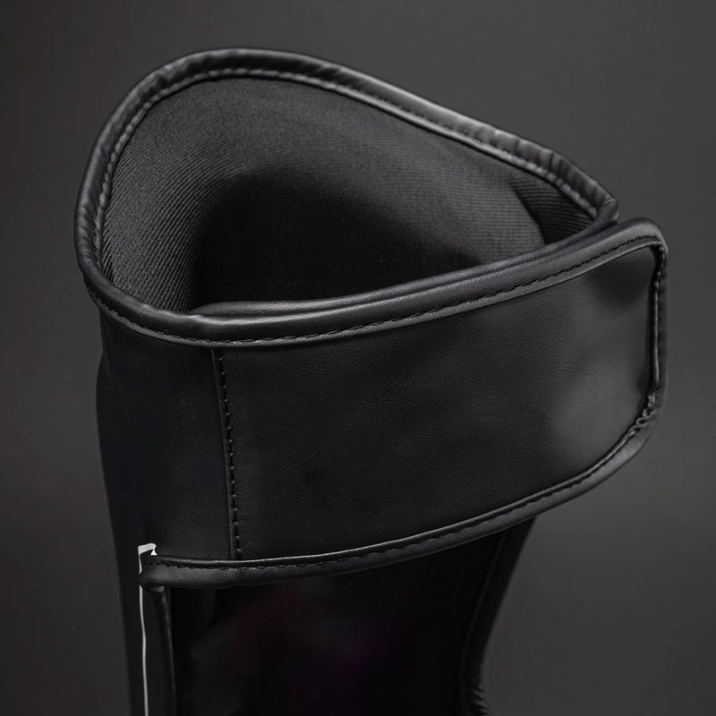 Schienbein- und Fußschützer Venum Stealth Shin black/white 4