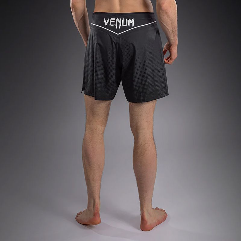Herren-Trainingsshorts Venum Stealth black/white 3