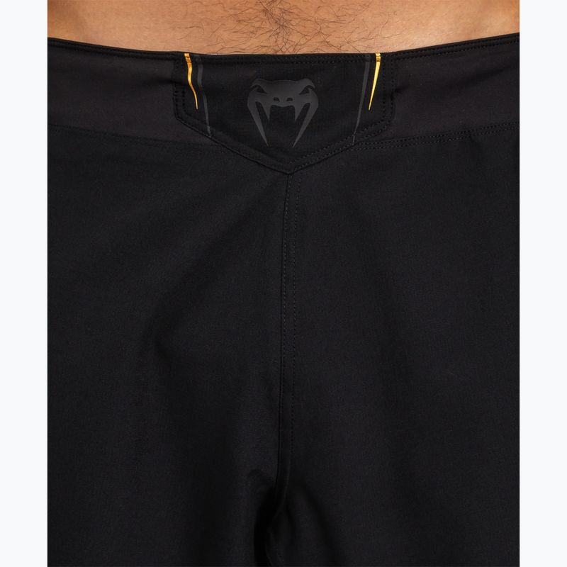 Herren-Trainingsshorts Venum G-Core Fight black/gold 7