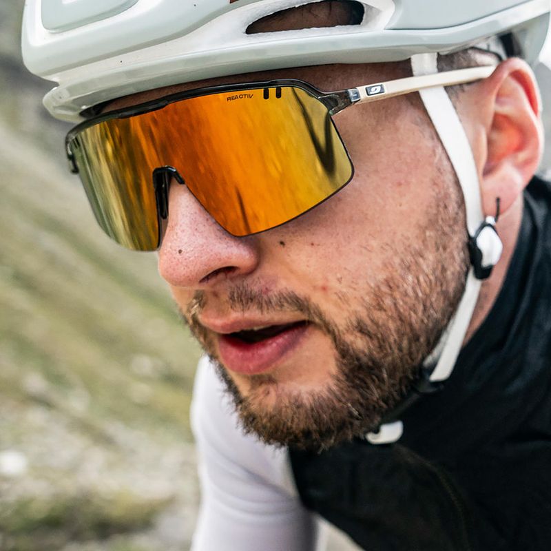Sonnenbrille Julbo Intensity Reactiv Light Amplifier shiny translucent army green/matt beige 8