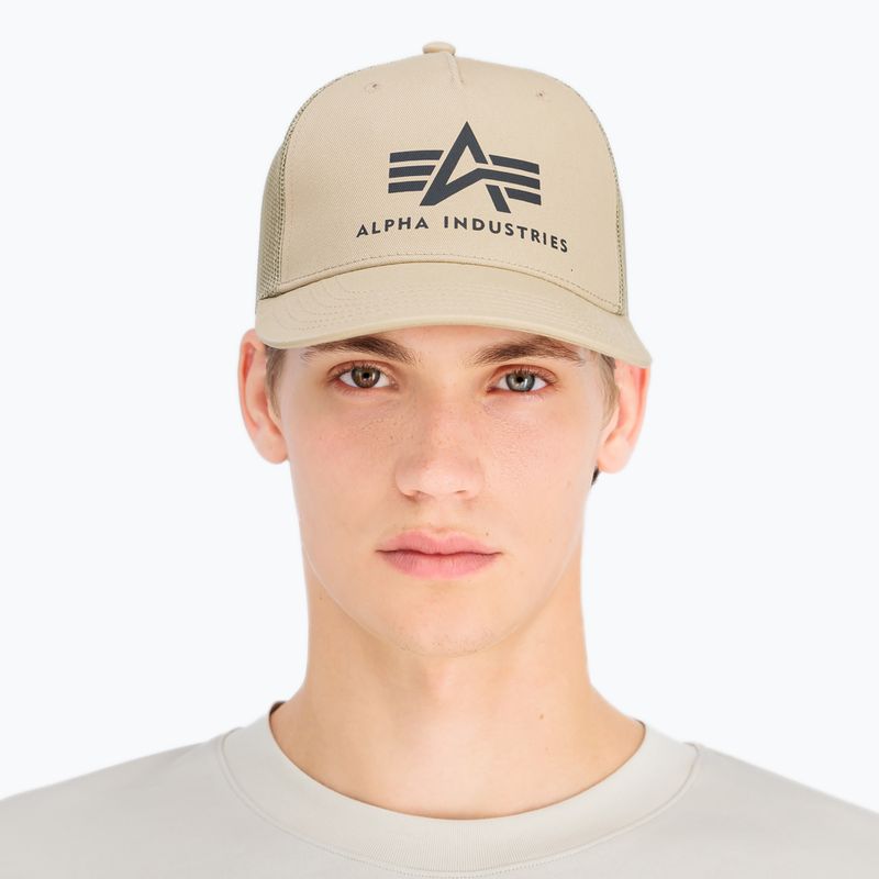 Herren Alpha Industries Basic Trucker Sand Baseballkappe 3