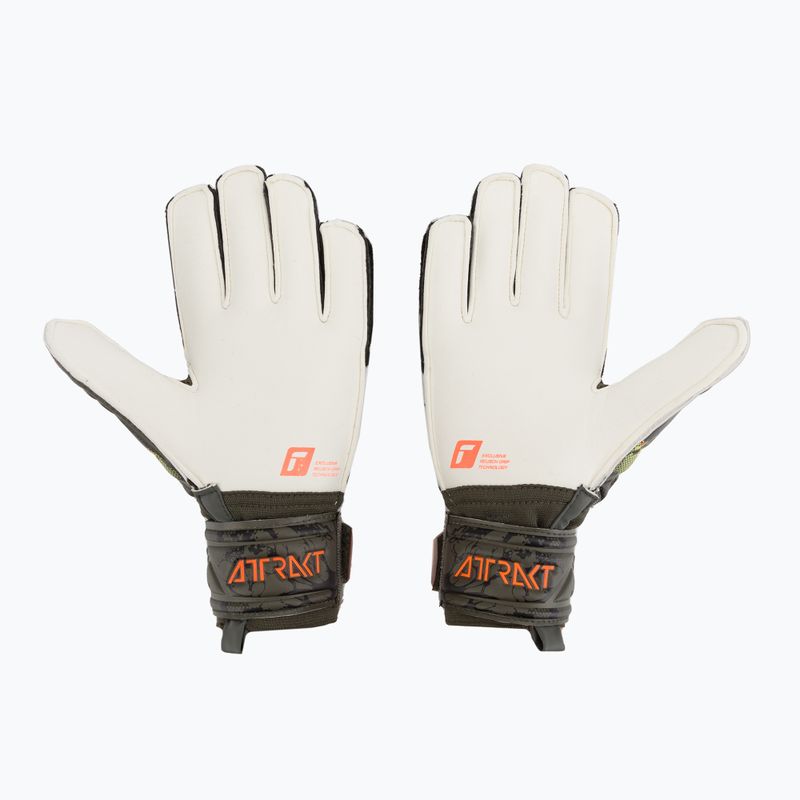 Reusch Attrakt Grip Torwarthandschuhe grün 5370018-5556 2