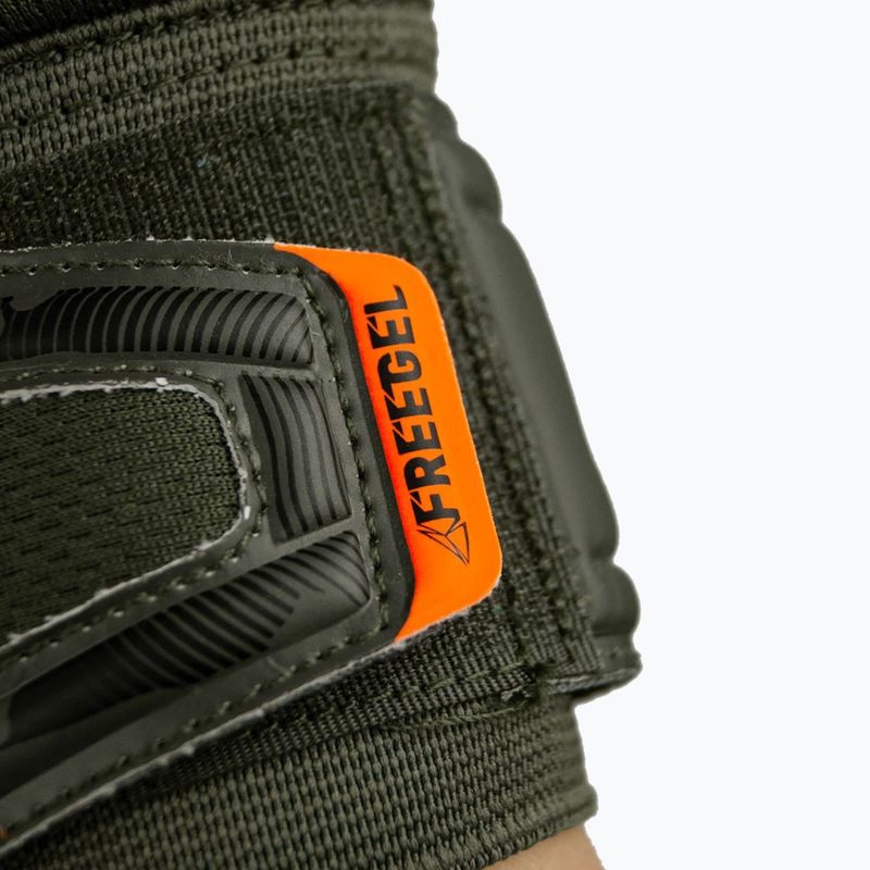 Reusch Attrakt Freegel Silver Junior Torwarthandschuhe schwarz-grün 5372035-5555 10