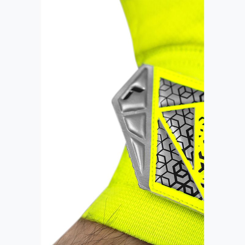 Torwarthandschuhe Reusch Attrakt Starter Solid safety yellow/silver 7