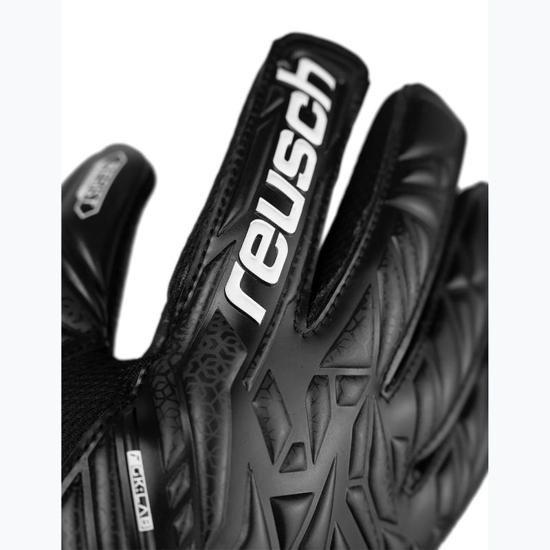 Torwarthandschuhe Kinder Reusch Attrakt Resist Junior black 5