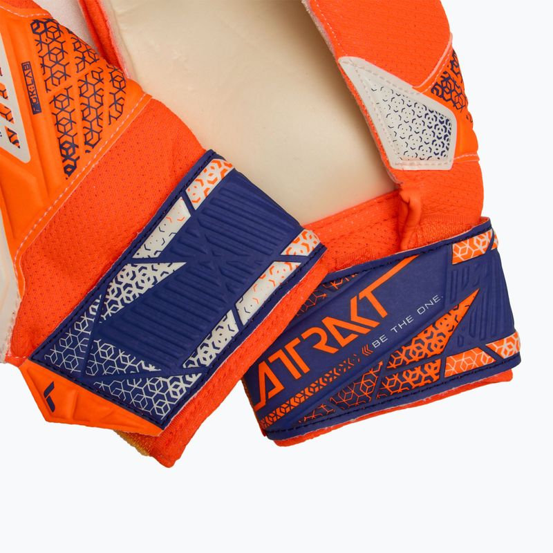 Torwarthandschuhe Kinder Reusch Attrakt Solid Junior shocking orange/energize blue 5