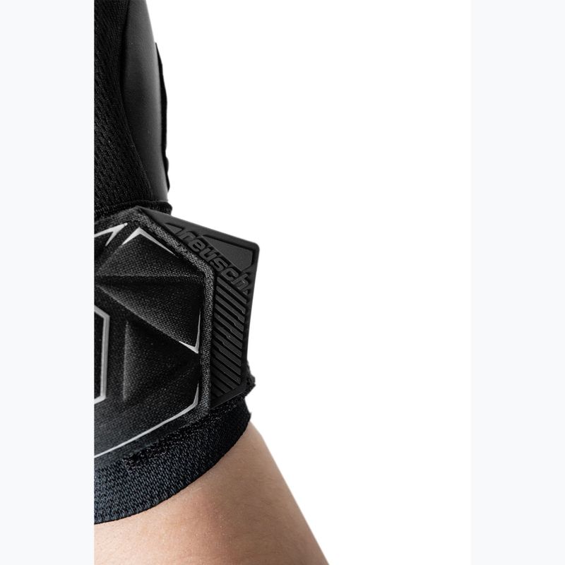 Torwarthandschuhe Reusch Attrakt Freegel Infinity Finger Support 5670730-7700 black 8