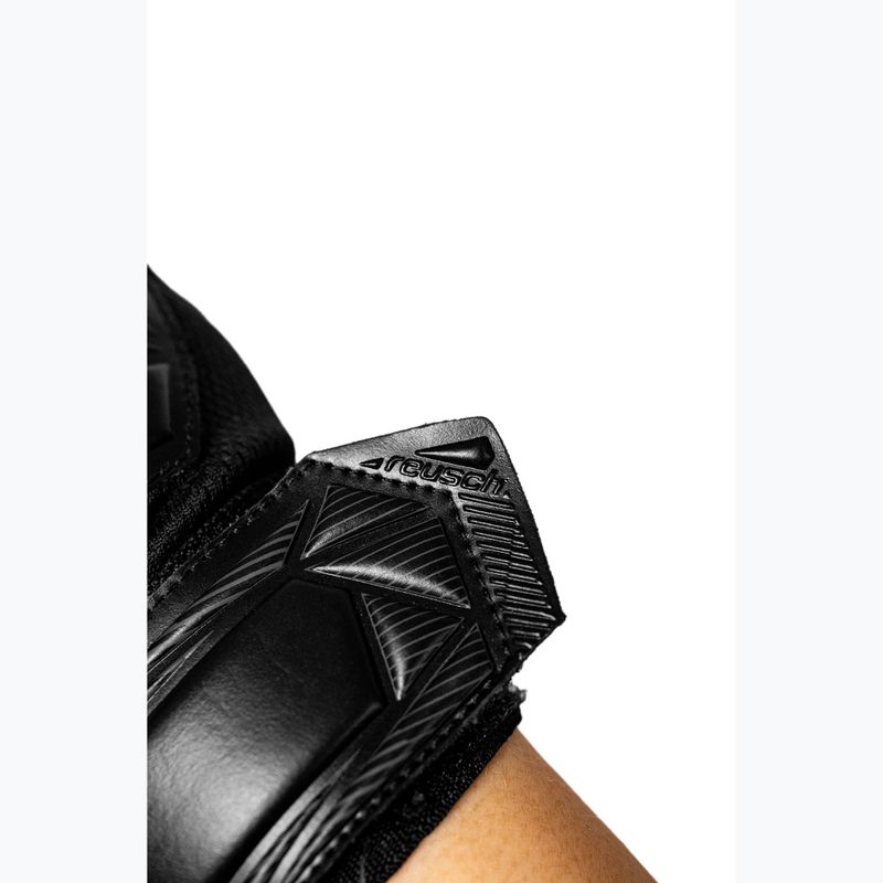 Kinder Torwarthandschuhe Reusch Attrakt Starter Solid Junior 5672514 black 8