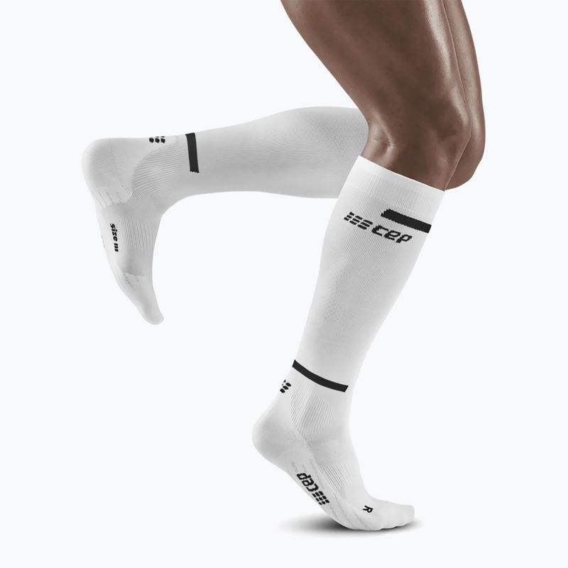 CEP Tall 4.0 Herren Kompressions-Laufsocken weiß 2