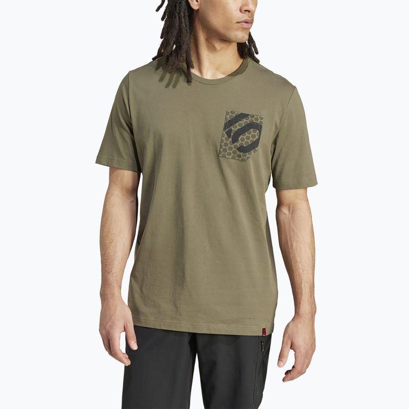 Herren adidas FIVE TEN Brand Of The Brave Tee oliv strata Radfahren t-shirt