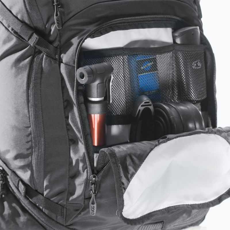 EVOC Explorer Pro 30 l Fahrradrucksack schwarz 9