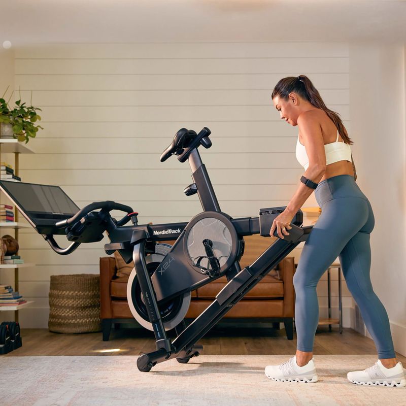 Spinningbike NordicTrack X24 black 11