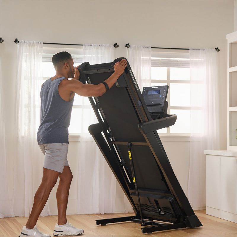 Elektrisches Laufband NordicTrack T7 black 16