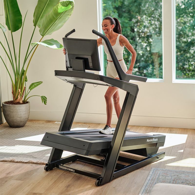 Elektrisches Laufband NordicTrack X24 black 12