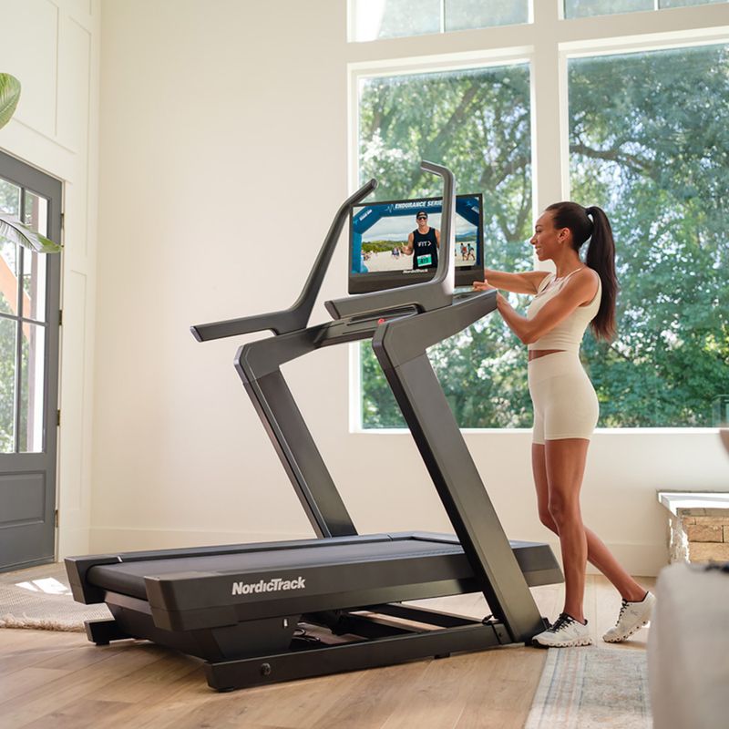 Elektrisches Laufband NordicTrack X24 black 13