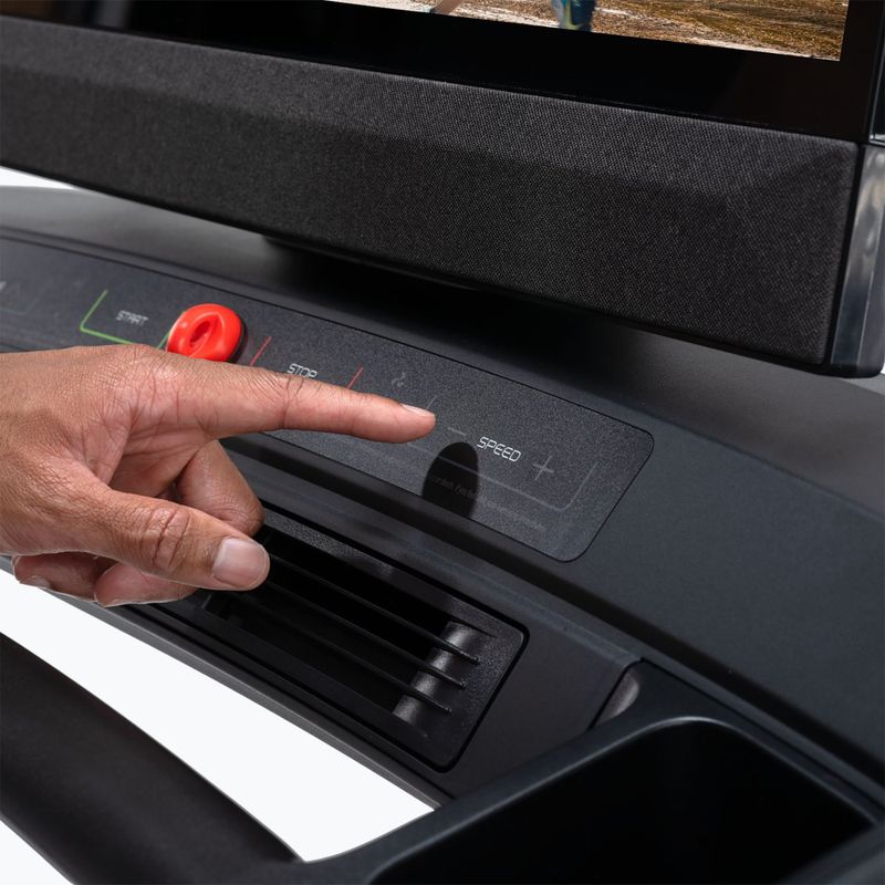 Elektrisches Laufband NordicTrack Commercial 2450 2025 black 5