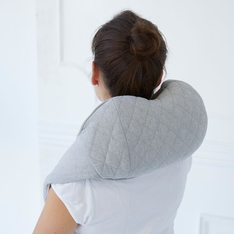 SYNCA Quzy hellgrau Massagegerät 13